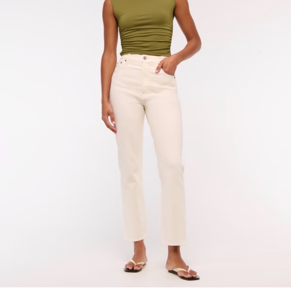 Abercrombie & Fitch Curve Love The Ankle Straight Ultra High Rise Jeans in 29/8R